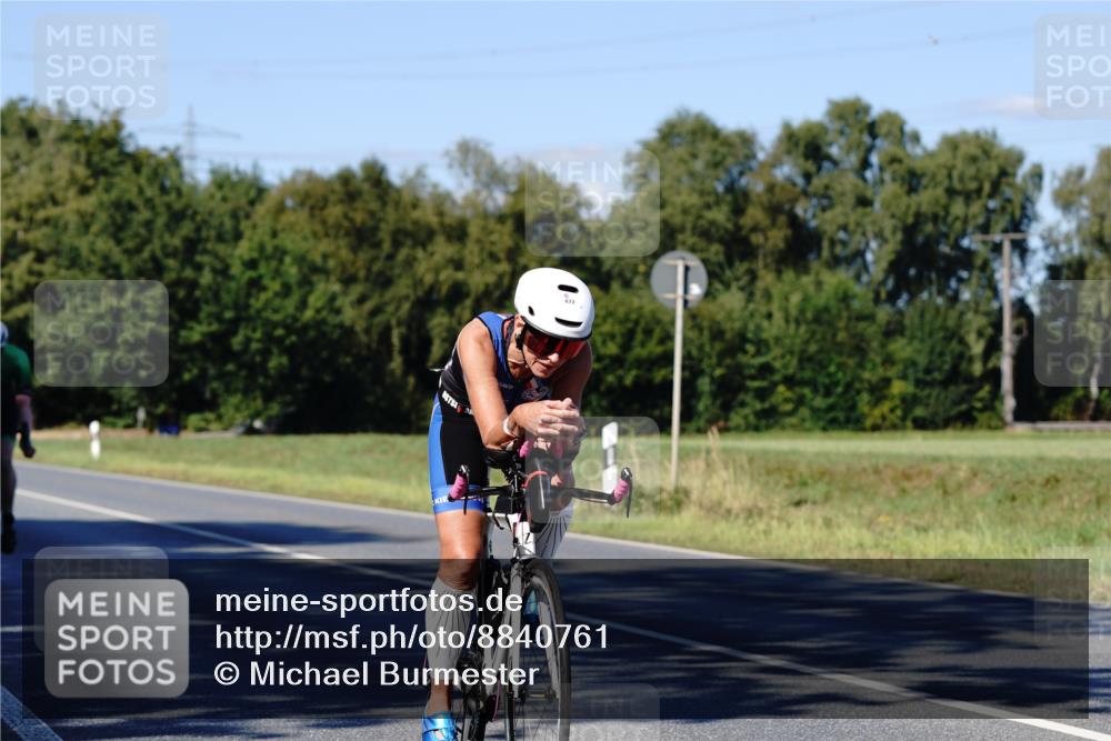 07.09.2025 - 19. Norderstedt Triathlon Michael Burmester http://msf.ph/oto/8840761 07.09.2025 15:09:17 Radfahren 477, 1424, 1494 meine-sportfotos.de