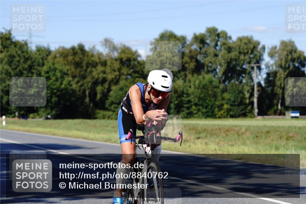 07.09.2025 - 19. Norderstedt Triathlon Michael Burmester http://msf.ph/oto/8840762 07.09.2025 15:09:17 Radfahren 477, 1424, 1494 meine-sportfotos.de