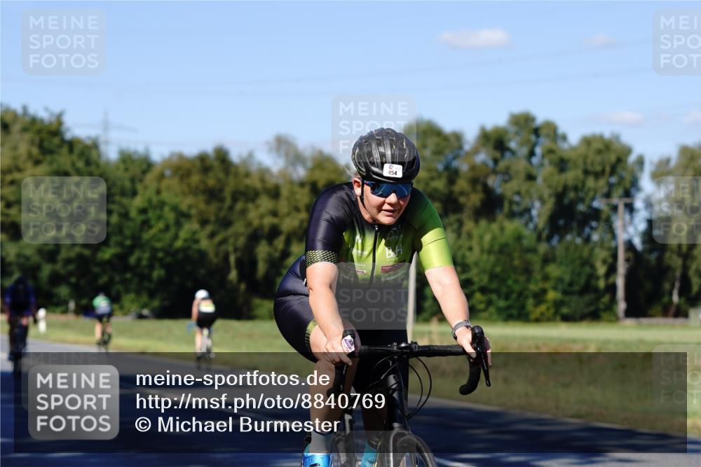 07.09.2025 - 19. Norderstedt Triathlon Michael Burmester http://msf.ph/oto/8840769 07.09.2025 15:09:23 Radfahren 454, 473, 480 meine-sportfotos.de
