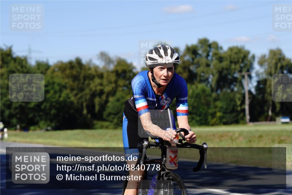 07.09.2025 - 19. Norderstedt Triathlon Michael Burmester http://msf.ph/oto/8840778 07.09.2025 15:09:33 Radfahren 479, 1498 meine-sportfotos.de