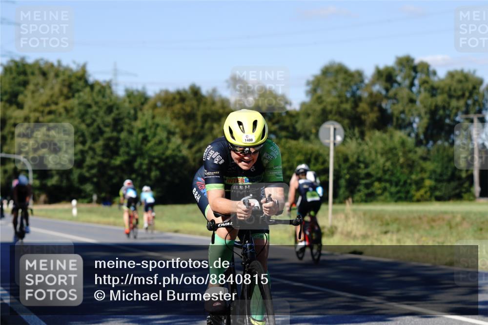 07.09.2025 - 19. Norderstedt Triathlon Michael Burmester http://msf.ph/oto/8840815 07.09.2025 15:10:32 Radfahren 431, 469, 905, 1480 meine-sportfotos.de