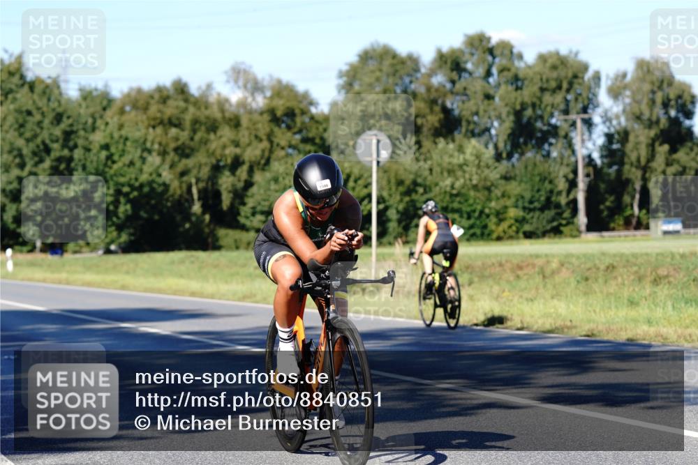 07.09.2025 - 19. Norderstedt Triathlon Michael Burmester http://msf.ph/oto/8840851 07.09.2025 15:10:59 Radfahren 472, 1500 meine-sportfotos.de