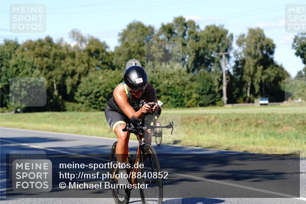 07.09.2025 - 19. Norderstedt Triathlon Michael Burmester http://msf.ph/oto/8840852 07.09.2025 15:10:59 Radfahren 472, 1500 meine-sportfotos.de