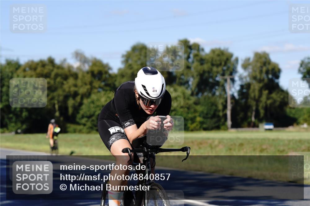 07.09.2025 - 19. Norderstedt Triathlon Michael Burmester http://msf.ph/oto/8840857 07.09.2025 15:11:01 Radfahren 472, 1500 meine-sportfotos.de