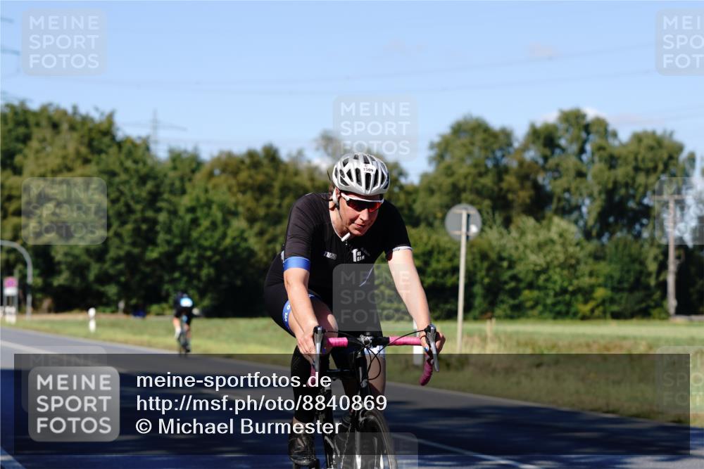 07.09.2025 - 19. Norderstedt Triathlon Michael Burmester http://msf.ph/oto/8840869 07.09.2025 15:11:20 Radfahren 416, 1509 meine-sportfotos.de