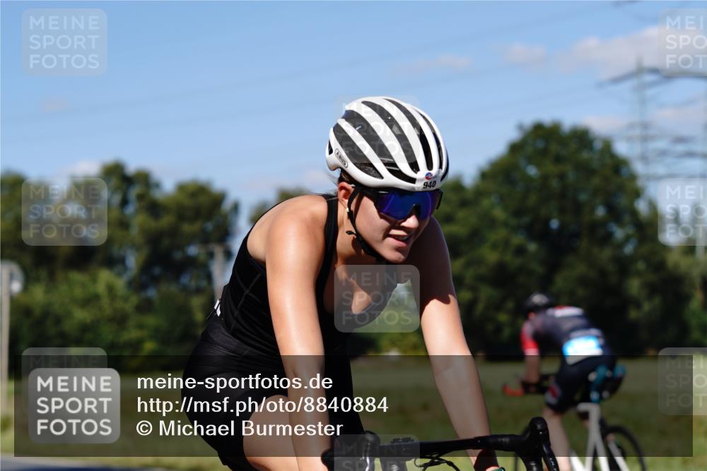 07.09.2025 - 19. Norderstedt Triathlon Michael Burmester http://msf.ph/oto/8840884 07.09.2025 15:11:51 Radfahren 940 meine-sportfotos.de