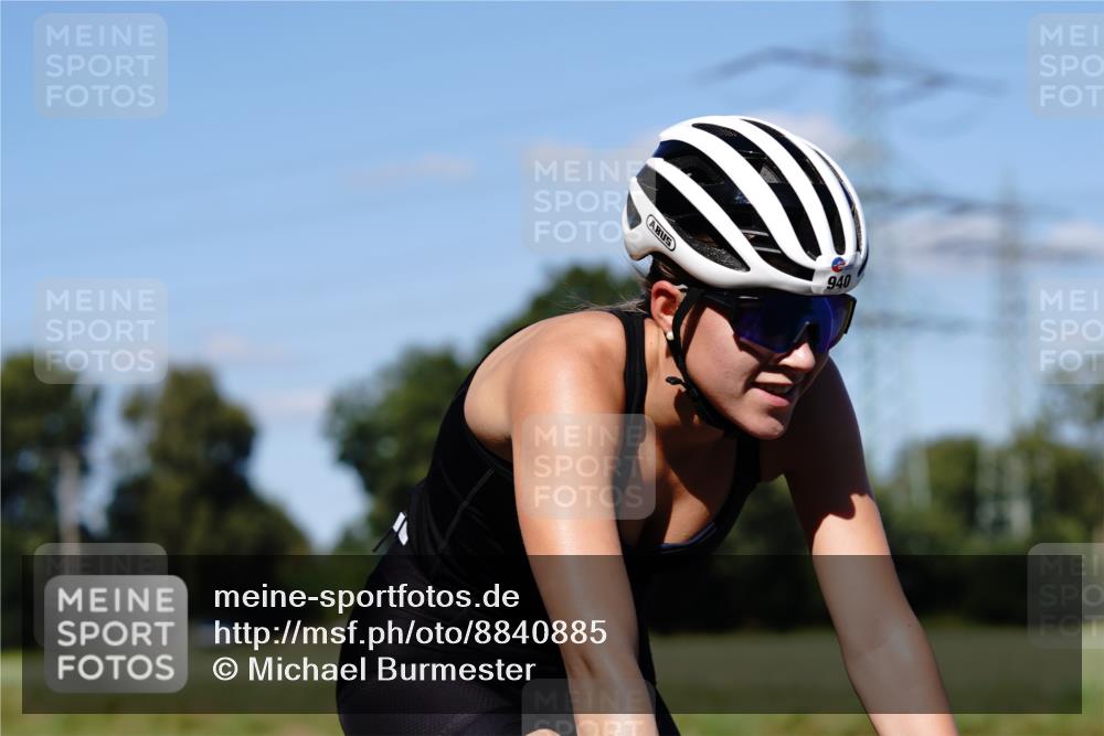 07.09.2025 - 19. Norderstedt Triathlon Michael Burmester http://msf.ph/oto/8840885 07.09.2025 15:11:51 Radfahren 940 meine-sportfotos.de