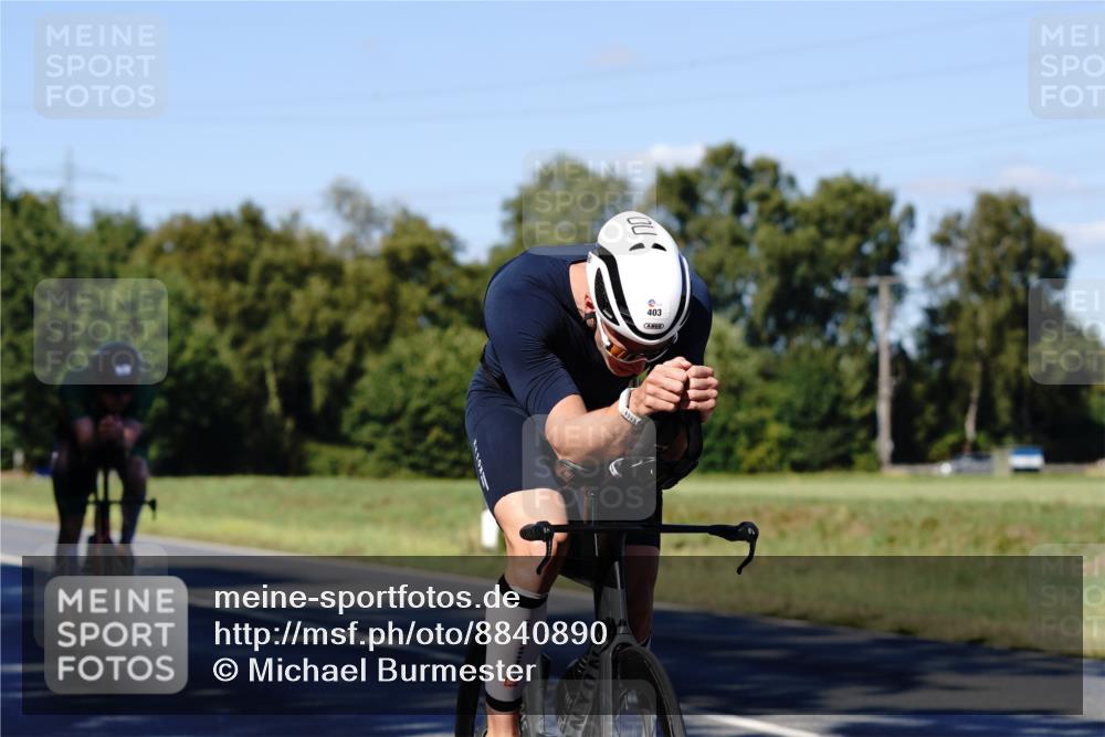 07.09.2025 - 19. Norderstedt Triathlon Michael Burmester http://msf.ph/oto/8840890 07.09.2025 15:12:03 Radfahren 403, 1502 meine-sportfotos.de