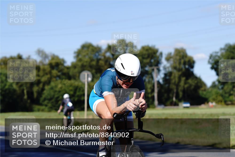 07.09.2025 - 19. Norderstedt Triathlon Michael Burmester http://msf.ph/oto/8840902 07.09.2025 15:12:18 Radfahren 441 meine-sportfotos.de