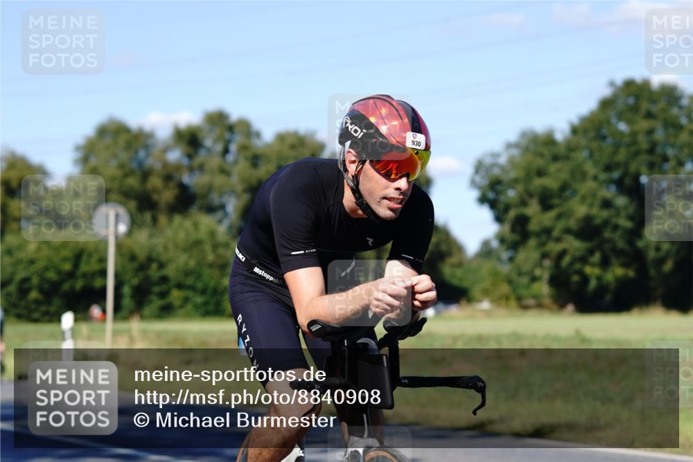 07.09.2025 - 19. Norderstedt Triathlon Michael Burmester http://msf.ph/oto/8840908 07.09.2025 15:12:25 Radfahren 930 meine-sportfotos.de