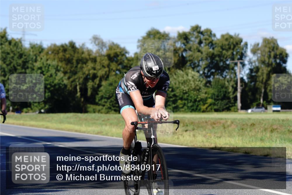 07.09.2025 - 19. Norderstedt Triathlon Michael Burmester http://msf.ph/oto/8840917 07.09.2025 15:12:36 Radfahren 943, 1429, 1453, 1484 meine-sportfotos.de