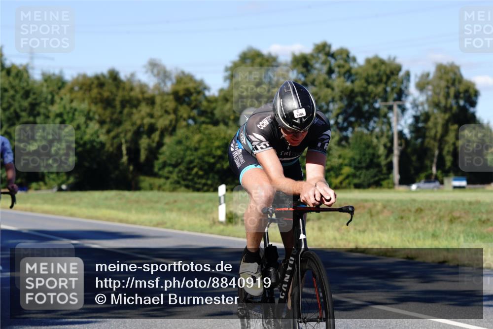 07.09.2025 - 19. Norderstedt Triathlon Michael Burmester http://msf.ph/oto/8840919 07.09.2025 15:12:36 Radfahren 943, 1429, 1453, 1484 meine-sportfotos.de