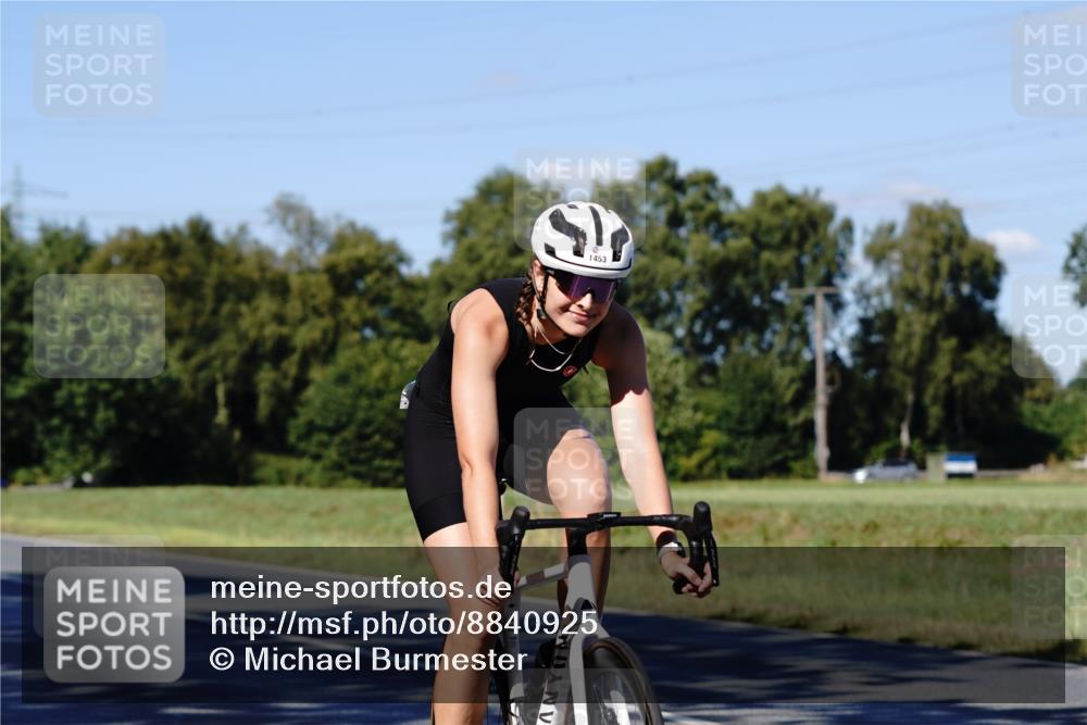 07.09.2025 - 19. Norderstedt Triathlon Michael Burmester http://msf.ph/oto/8840925 07.09.2025 15:12:39 Radfahren 943, 1453 meine-sportfotos.de