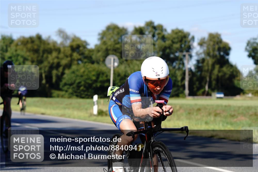 07.09.2025 - 19. Norderstedt Triathlon Michael Burmester http://msf.ph/oto/8840941 07.09.2025 15:13:24 Radfahren 478, 950 meine-sportfotos.de