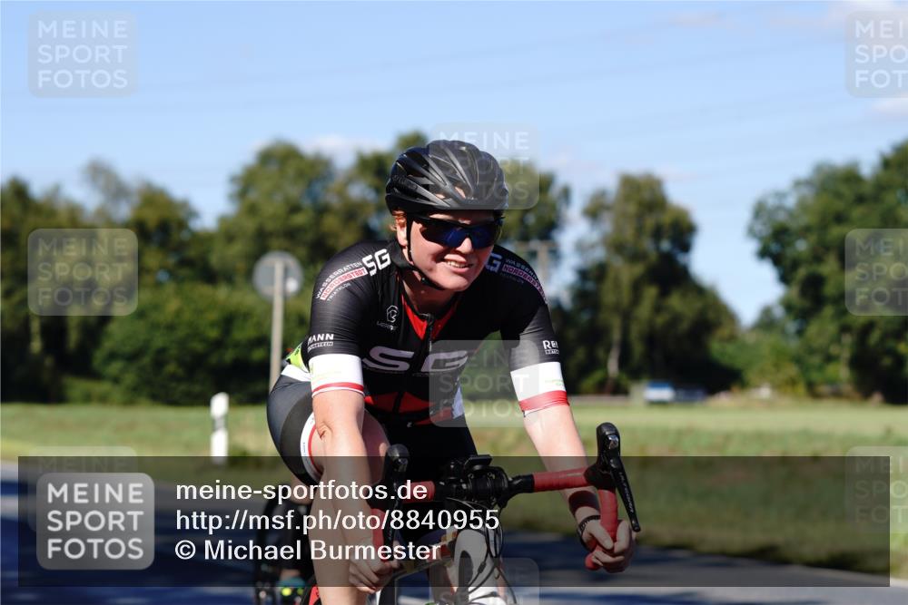 07.09.2025 - 19. Norderstedt Triathlon Michael Burmester http://msf.ph/oto/8840955 07.09.2025 15:13:34 Radfahren 414, 446, 896, 1414, 1532 meine-sportfotos.de