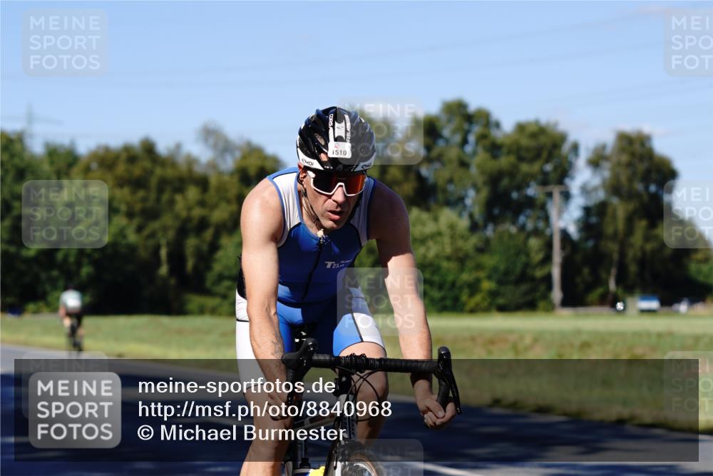 07.09.2025 - 19. Norderstedt Triathlon Michael Burmester http://msf.ph/oto/8840968 07.09.2025 15:13:50 Radfahren 1510, 1530 meine-sportfotos.de