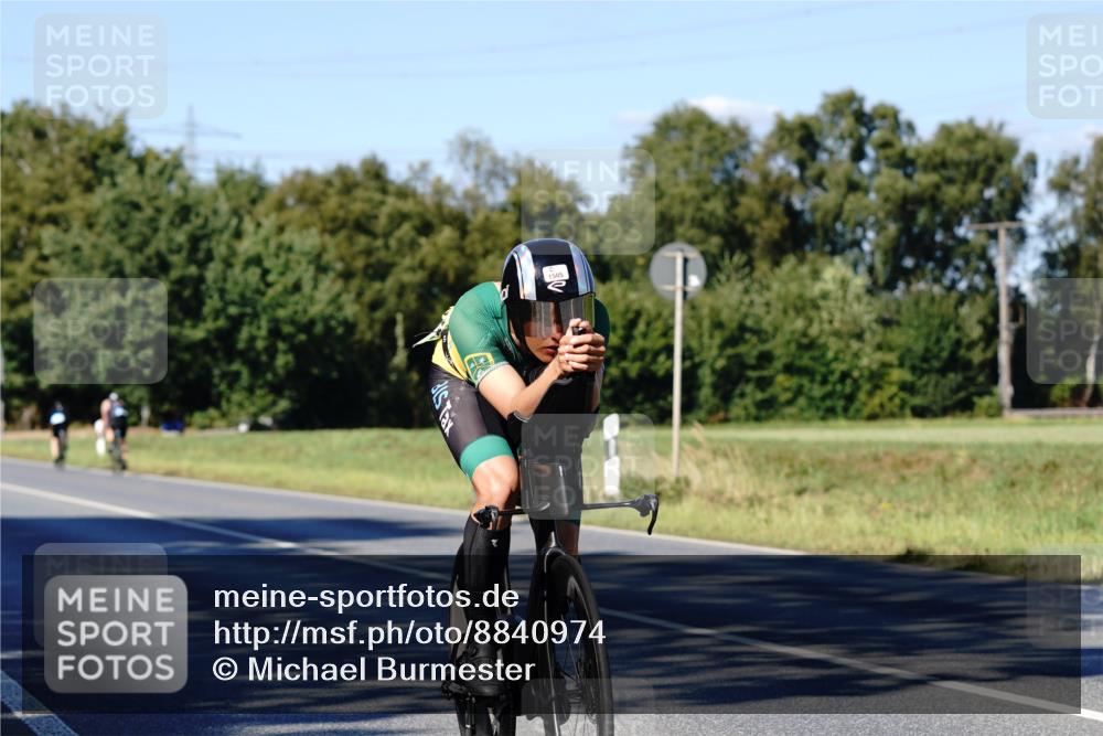 07.09.2025 - 19. Norderstedt Triathlon Michael Burmester http://msf.ph/oto/8840974 07.09.2025 15:14:00 Radfahren 1505 meine-sportfotos.de