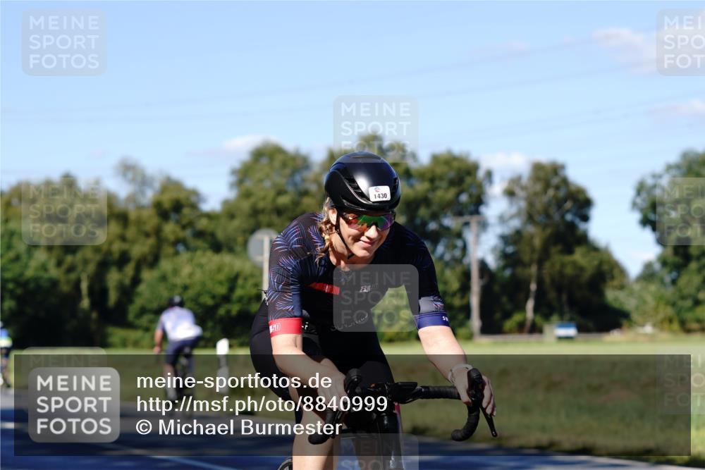 07.09.2025 - 19. Norderstedt Triathlon Michael Burmester http://msf.ph/oto/8840999 07.09.2025 15:14:52 Radfahren 1430, 1538 meine-sportfotos.de