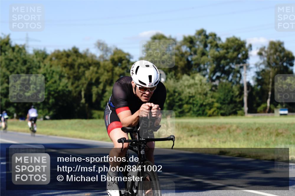 07.09.2025 - 19. Norderstedt Triathlon Michael Burmester http://msf.ph/oto/8841002 07.09.2025 15:14:54 Radfahren 1430, 1531, 1538 meine-sportfotos.de