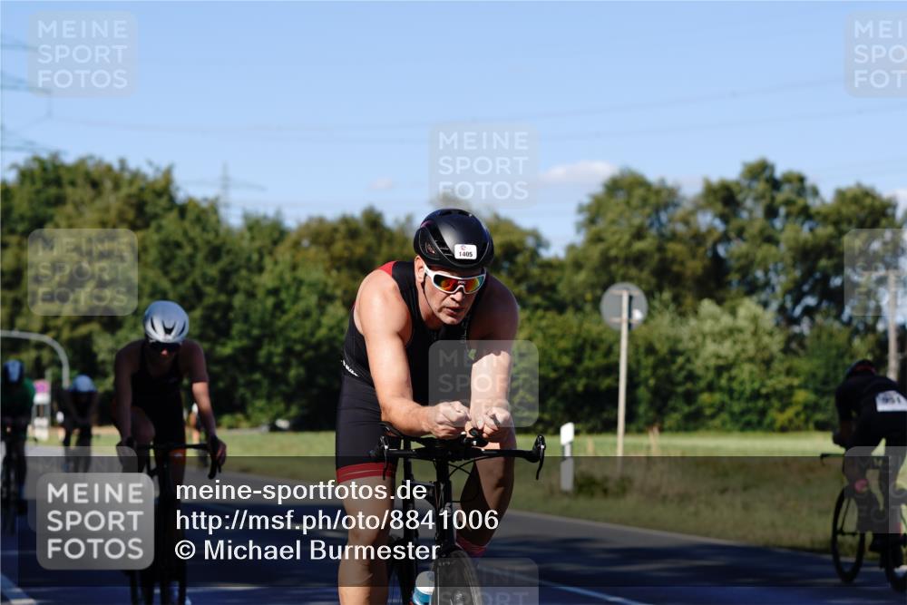07.09.2025 - 19. Norderstedt Triathlon Michael Burmester http://msf.ph/oto/8841006 07.09.2025 15:15:18 Radfahren 1405, 1434, 1488, 1514 meine-sportfotos.de