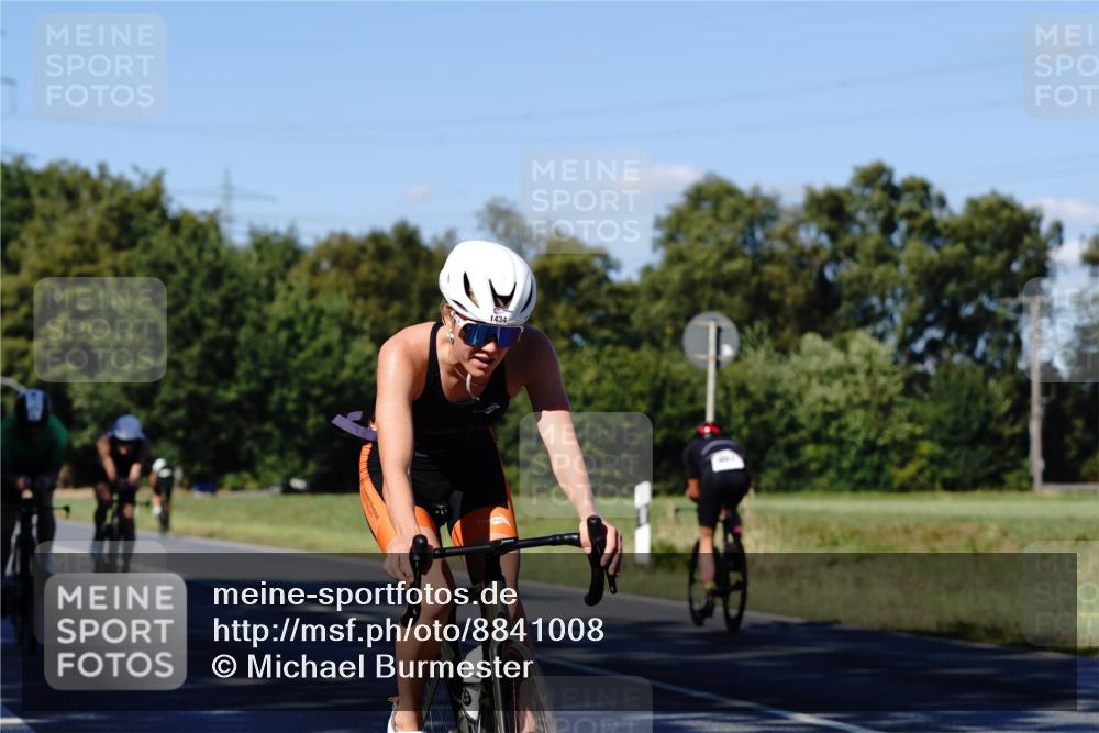 07.09.2025 - 19. Norderstedt Triathlon Michael Burmester http://msf.ph/oto/8841008 07.09.2025 15:15:19 Radfahren 1405, 1434, 1488, 1514 meine-sportfotos.de