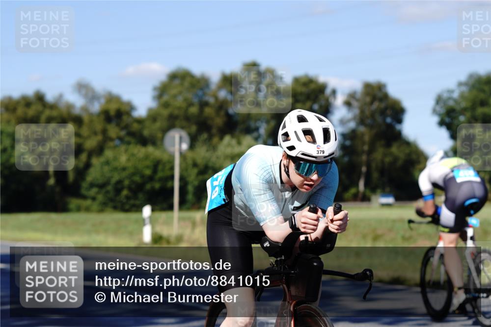 07.09.2025 - 19. Norderstedt Triathlon Michael Burmester http://msf.ph/oto/8841015 07.09.2025 15:15:35 Radfahren 379 meine-sportfotos.de