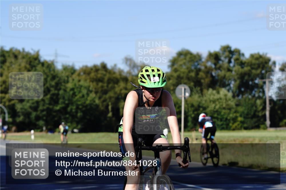 07.09.2025 - 19. Norderstedt Triathlon Michael Burmester http://msf.ph/oto/8841028 07.09.2025 15:15:47 Radfahren 455 meine-sportfotos.de