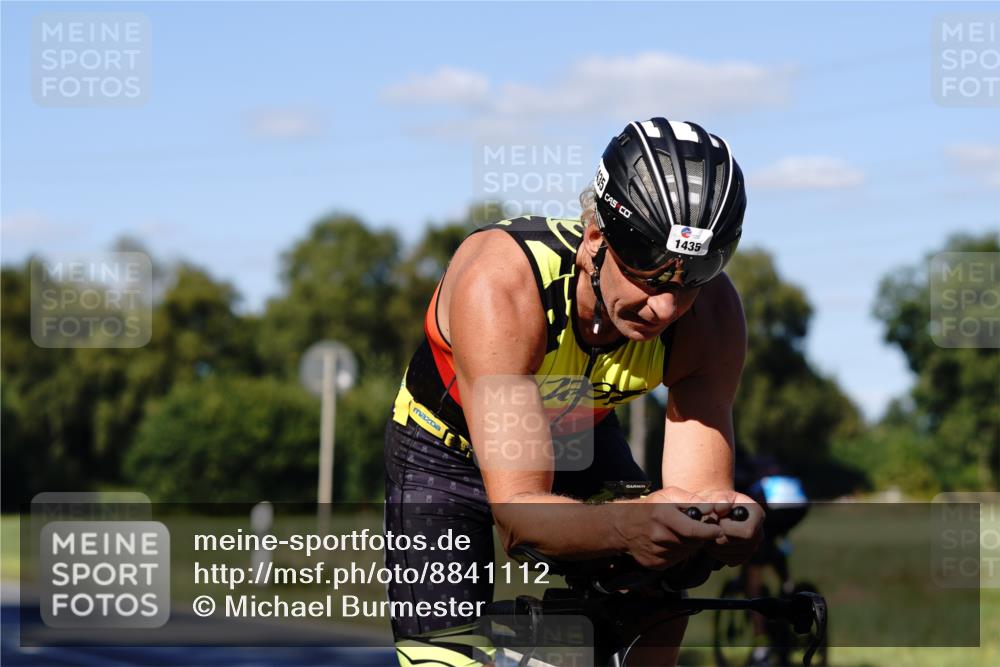 07.09.2025 - 19. Norderstedt Triathlon Michael Burmester http://msf.ph/oto/8841112 07.09.2025 15:19:19 Radfahren 1435 meine-sportfotos.de