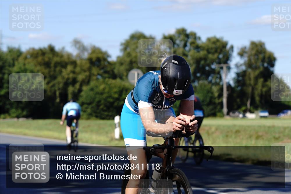 07.09.2025 - 19. Norderstedt Triathlon Michael Burmester http://msf.ph/oto/8841118 07.09.2025 15:19:29 Radfahren 438, 442, 1528 meine-sportfotos.de
