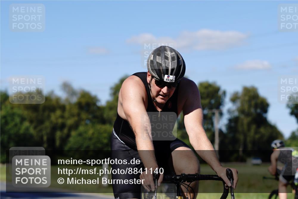 07.09.2025 - 19. Norderstedt Triathlon Michael Burmester http://msf.ph/oto/8841140 07.09.2025 15:19:52 Radfahren 1492, 1511, 1534 meine-sportfotos.de