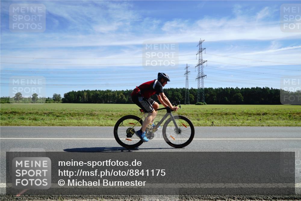 07.09.2025 - 19. Norderstedt Triathlon Michael Burmester http://msf.ph/oto/8841175 07.09.2025 12:23:36 Radfahren 224, 786, 1290 meine-sportfotos.de
