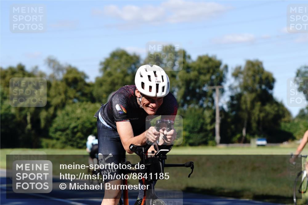 07.09.2025 - 19. Norderstedt Triathlon Michael Burmester http://msf.ph/oto/8841185 07.09.2025 15:20:45 Radfahren 953, 1460 meine-sportfotos.de