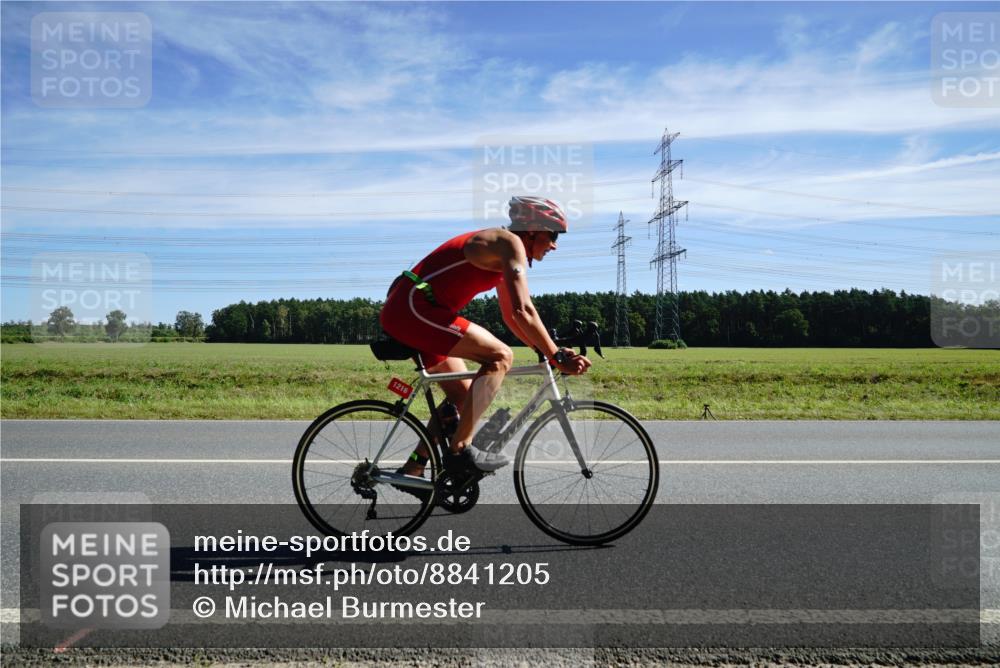 07.09.2025 - 19. Norderstedt Triathlon Michael Burmester http://msf.ph/oto/8841205 07.09.2025 12:23:42 Radfahren 1216, 1397 meine-sportfotos.de