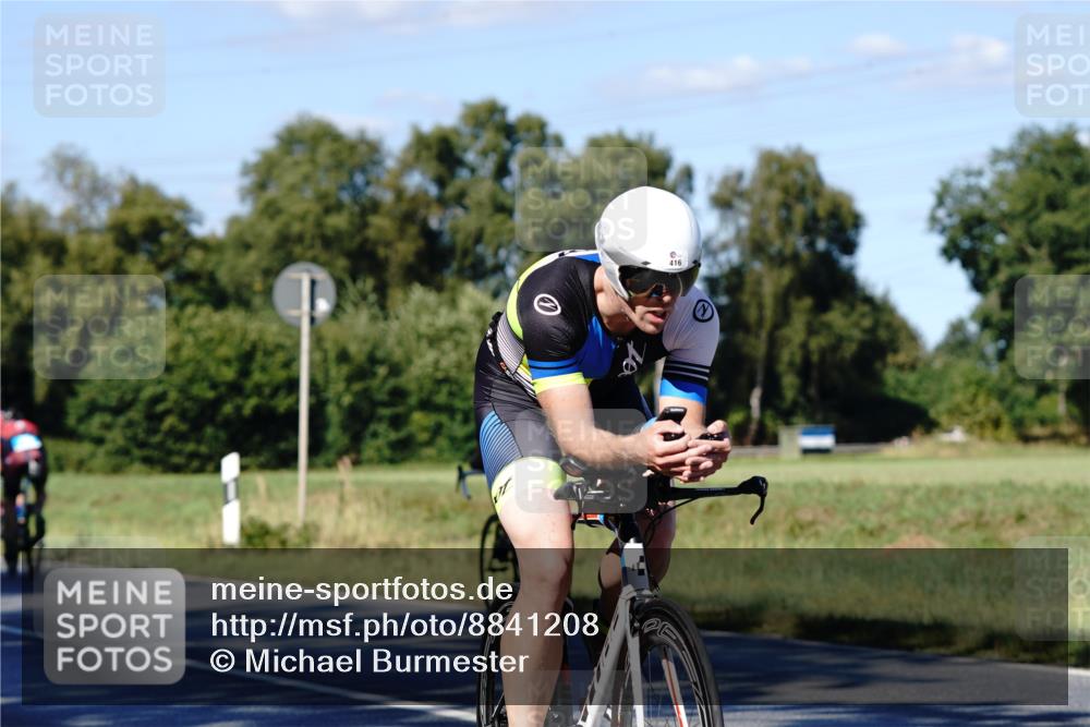 07.09.2025 - 19. Norderstedt Triathlon Michael Burmester http://msf.ph/oto/8841208 07.09.2025 15:21:06 Radfahren 377, 416, 902, 936, 951 meine-sportfotos.de