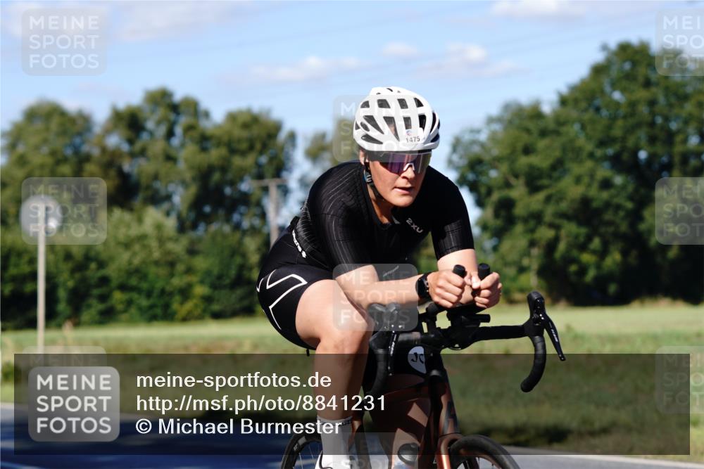 07.09.2025 - 19. Norderstedt Triathlon Michael Burmester http://msf.ph/oto/8841231 07.09.2025 15:21:19 Radfahren 473, 866, 1475, 1533, 1546 meine-sportfotos.de