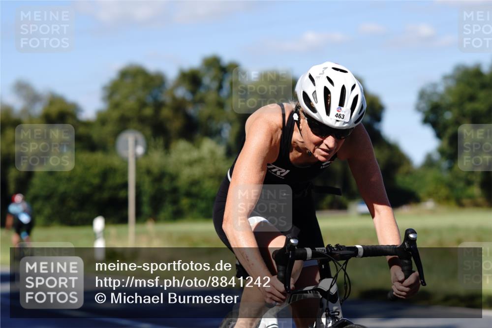 07.09.2025 - 19. Norderstedt Triathlon Michael Burmester http://msf.ph/oto/8841242 07.09.2025 15:21:31 Radfahren 463, 469 meine-sportfotos.de