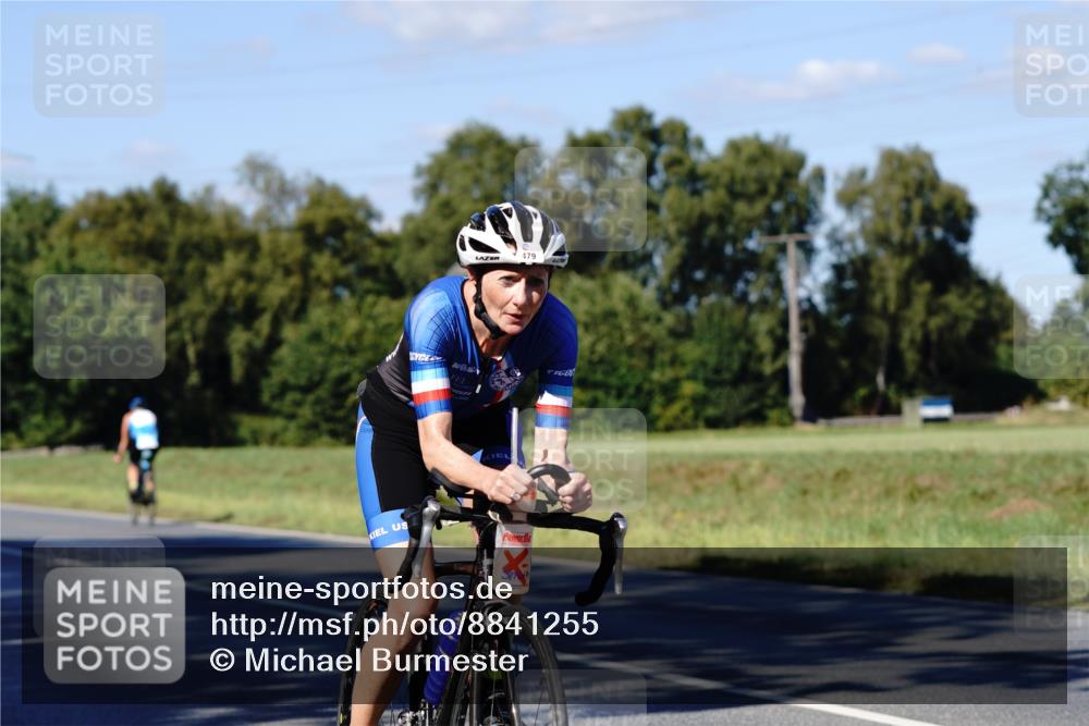 07.09.2025 - 19. Norderstedt Triathlon Michael Burmester http://msf.ph/oto/8841255 07.09.2025 15:21:41 Radfahren 479, 882, 1494, 1498 meine-sportfotos.de