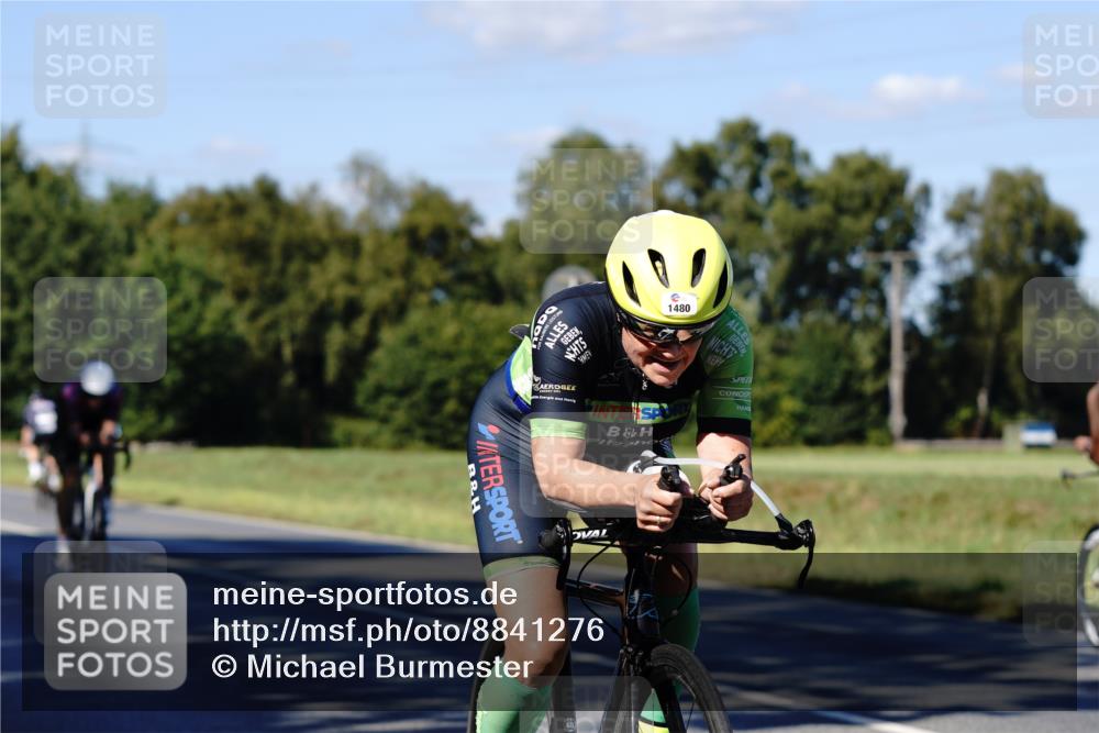 07.09.2025 - 19. Norderstedt Triathlon Michael Burmester http://msf.ph/oto/8841276 07.09.2025 15:22:02 Radfahren 475, 873, 883, 946, 949, 1410, 1480 meine-sportfotos.de