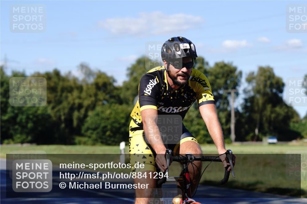 07.09.2025 - 19. Norderstedt Triathlon Michael Burmester http://msf.ph/oto/8841294 07.09.2025 15:22:11 Radfahren 440, 935 meine-sportfotos.de