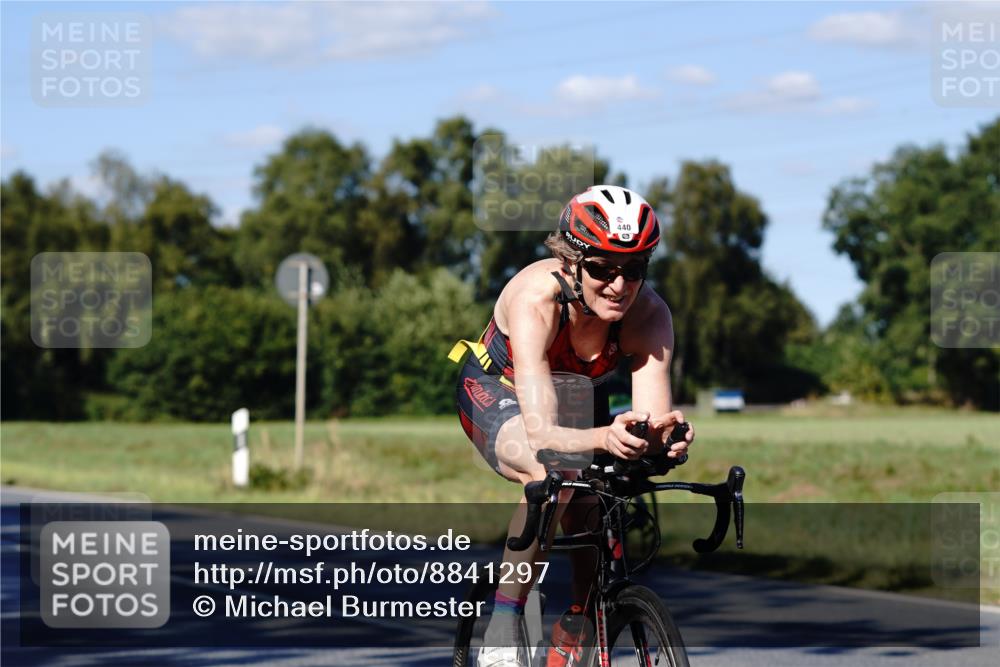 07.09.2025 - 19. Norderstedt Triathlon Michael Burmester http://msf.ph/oto/8841297 07.09.2025 15:22:15 Radfahren 440, 472, 474, 932 meine-sportfotos.de