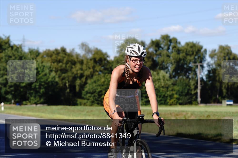 07.09.2025 - 19. Norderstedt Triathlon Michael Burmester http://msf.ph/oto/8841349 07.09.2025 15:23:52 Radfahren 457 meine-sportfotos.de