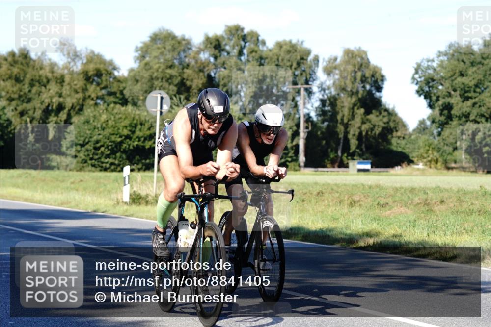 07.09.2025 - 19. Norderstedt Triathlon Michael Burmester http://msf.ph/oto/8841405 07.09.2025 15:25:55 Radfahren 405, 406, 443, 447, 910, 1432, 1510, 1514, 1531 meine-sportfotos.de