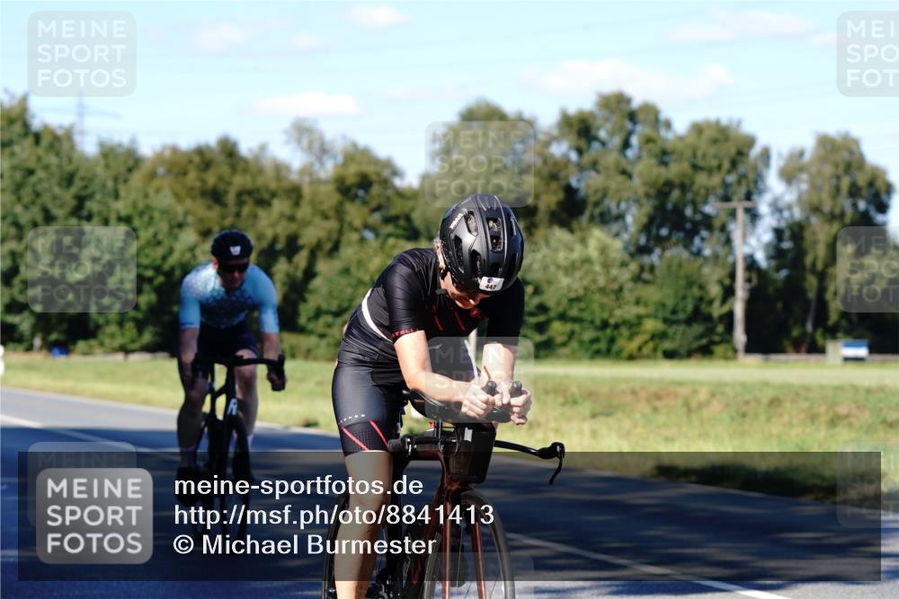 07.09.2025 - 19. Norderstedt Triathlon Michael Burmester http://msf.ph/oto/8841413 07.09.2025 15:25:58 Radfahren 405, 447, 910, 1432, 1514, 1531 meine-sportfotos.de