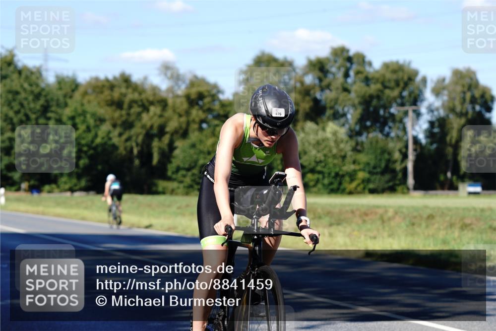 07.09.2025 - 19. Norderstedt Triathlon Michael Burmester http://msf.ph/oto/8841459 07.09.2025 15:26:52 Radfahren 380, 446, 476, 1481 meine-sportfotos.de