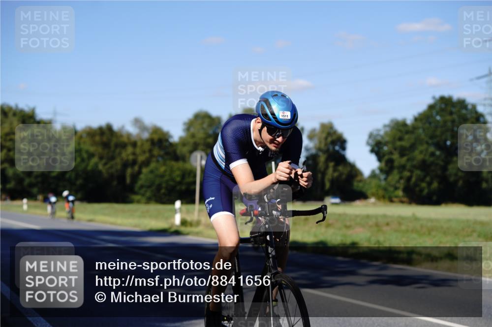 07.09.2025 - 19. Norderstedt Triathlon Michael Burmester http://msf.ph/oto/8841656 07.09.2025 15:31:37 Radfahren 937, 1511, 1537 meine-sportfotos.de