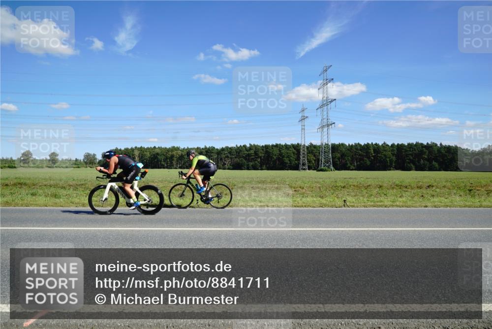 07.09.2025 - 19. Norderstedt Triathlon Michael Burmester http://msf.ph/oto/8841711 07.09.2025 14:33:25 Radfahren 438, 480, 872 meine-sportfotos.de