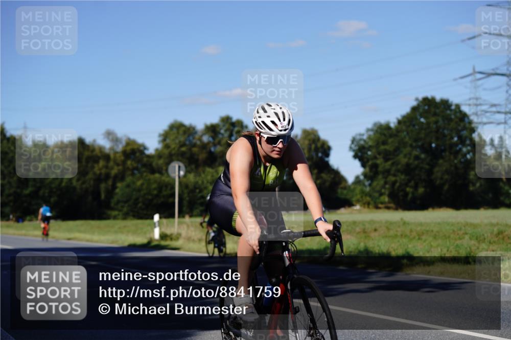 07.09.2025 - 19. Norderstedt Triathlon Michael Burmester http://msf.ph/oto/8841759 07.09.2025 15:32:58 Radfahren 377, 453 meine-sportfotos.de