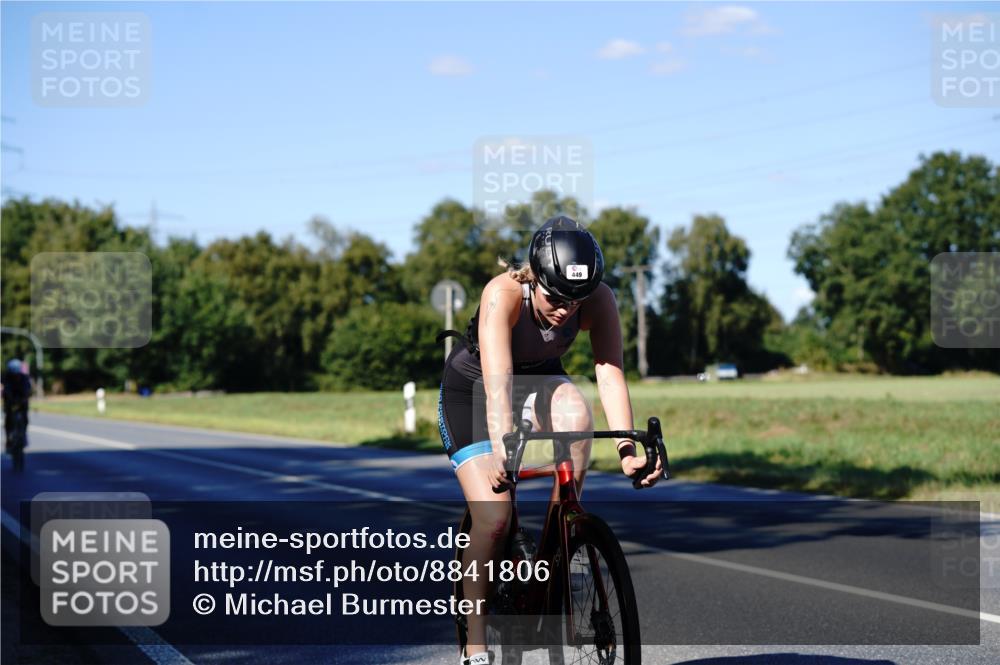 07.09.2025 - 19. Norderstedt Triathlon Michael Burmester http://msf.ph/oto/8841806 07.09.2025 15:33:49 Radfahren 449, 1439 meine-sportfotos.de