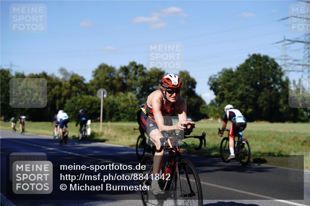 07.09.2025 - 19. Norderstedt Triathlon Michael Burmester http://msf.ph/oto/8841842 07.09.2025 15:34:35 Radfahren 440, 930 meine-sportfotos.de