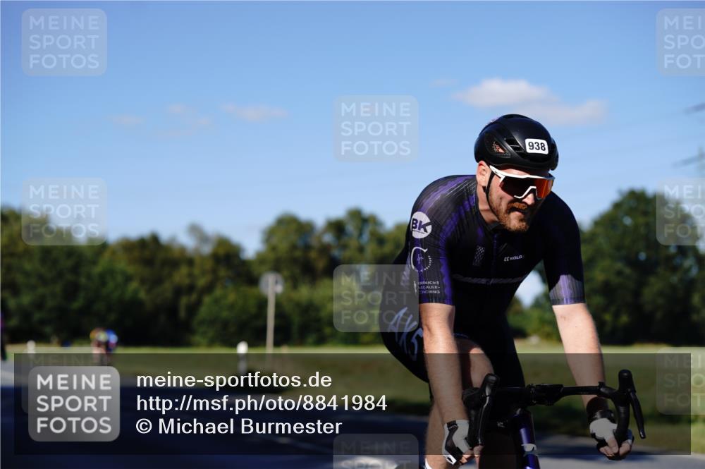 07.09.2025 - 19. Norderstedt Triathlon Michael Burmester http://msf.ph/oto/8841984 07.09.2025 15:38:41 Radfahren 408, 938 meine-sportfotos.de